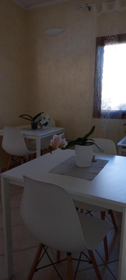 B&B Villa Orchidea Ольбія Екстер'єр фото